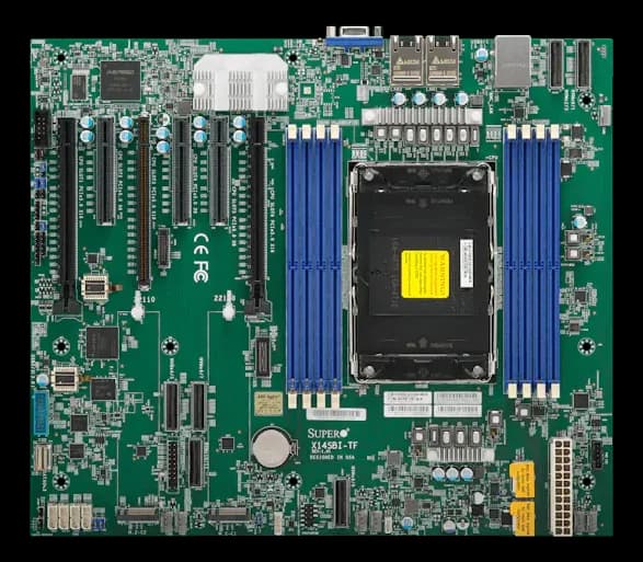 Motherboard server ATX per Intel Xeon 6700/6500 con dual 10GBase-T Intel X550
